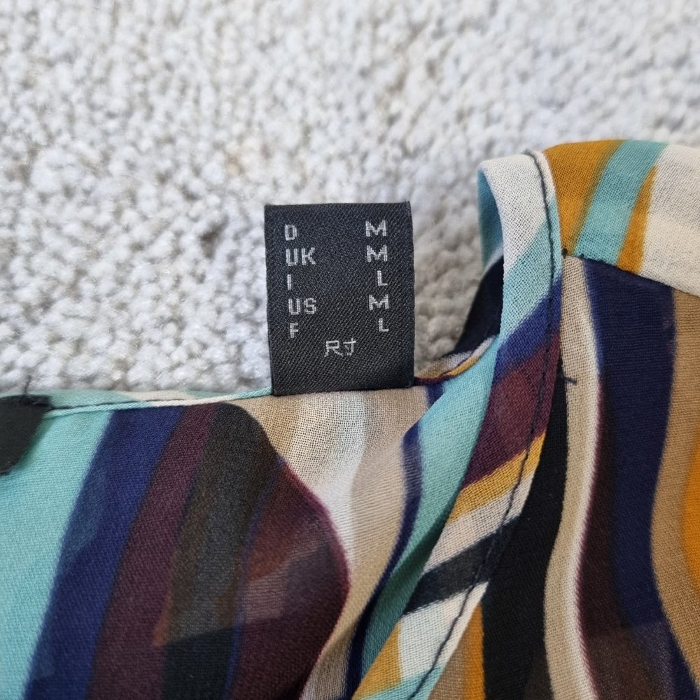 Esprit Abstract Geometric Print Blouse Size M - Picture 7 of 11